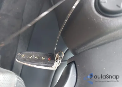 2014 Ford Taurus Sho z USA, uszkodzony, nr VIN 1FAHP2KT1EG140533